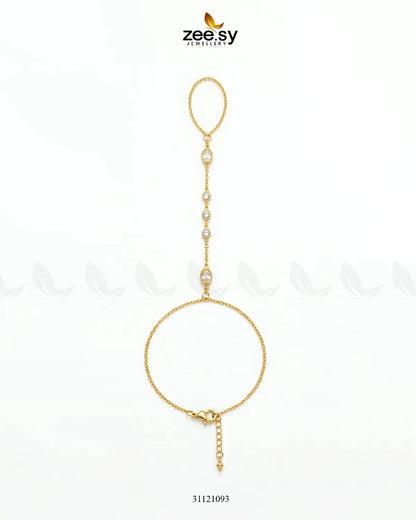 Signature Solitaire Finger Loop Bracelet